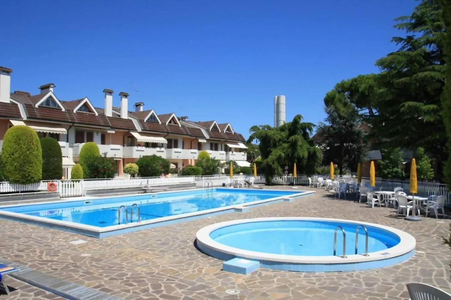 Piazzadragoapartment Pool Garden & Free Park Lido di Jesolo